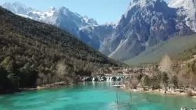 VIDEO Muntele Cățeluș, noua atracție turistică în China. O imagine făcută de un desginer a făcut înconjurul lumii